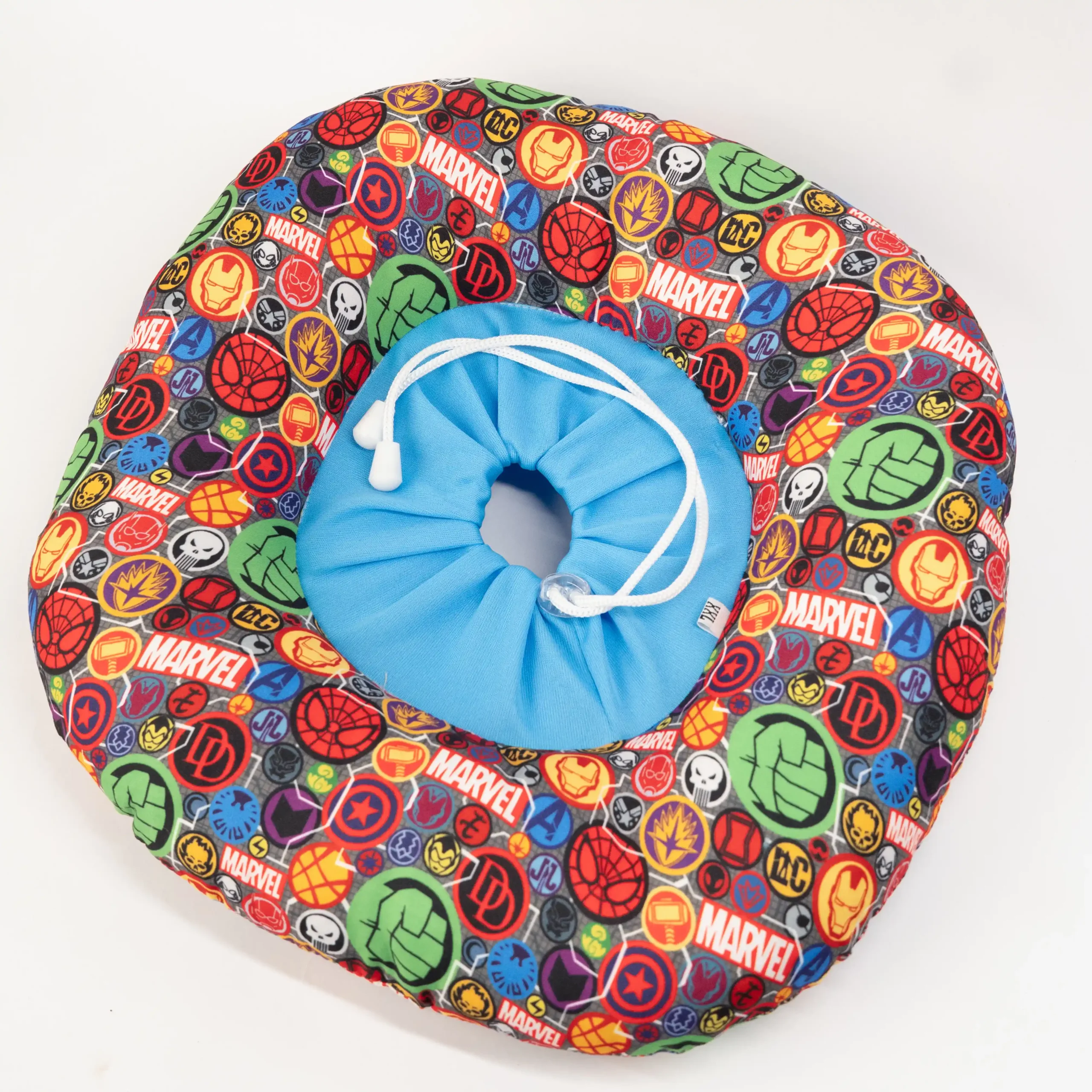 Collar isabelino - Dona acolchada - Image 3