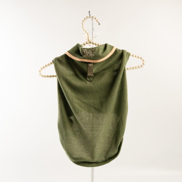Camiseta con cuello