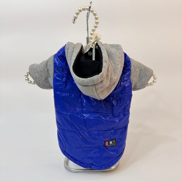 Chaqueta impermeable con capota en algodón
